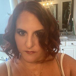 Meet your Posher, Irene